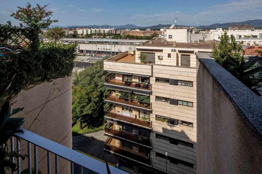 Atico Con Gran Terraza En El Corazon De Girona Lejlighed Eksteriør billede
